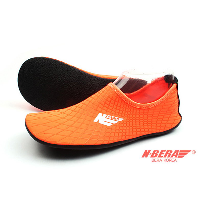 Water Shoes / Aqua Shoes – NB (Orange)